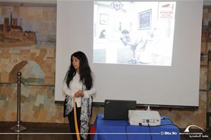 M<sup>me</sup> Ines Badawy, l'animatrice de l'atelier "Introduction à la muséologie"