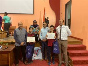 Photo avec les lauréates des prix dotés par le CMCA