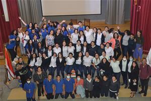 Photo de groupe avec les participants de la 4<sup>e</sup> journée à l'école Sainte Anne du Caire