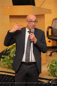  Conférence de Canopé : « Enseigner çà distance, ça s’apprend ! » par M. Gäel Lerdreau, Délégué à l’international