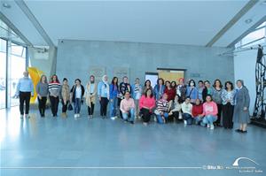  Photo de groupe avec les participants de l'atelier