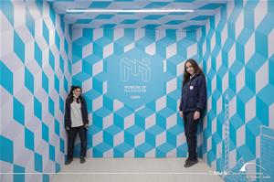 Les participants au Musée de l'Illusion