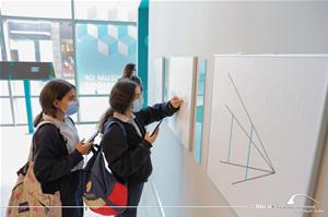 Les participants au Musée de l'Illusion