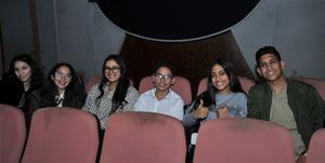 Les lauréats de l'atelier lors de la projection des films