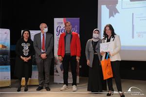  La distribution des certificats du concours « 50 ans de la Francophonie : l'Afrique à l'honneur »