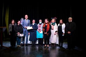 la cérémonie de clôture de la 10ème édition du festival jeune théâtre.