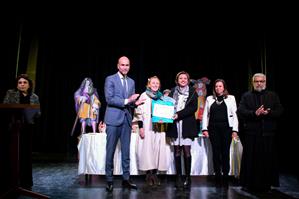 la cérémonie de clôture de la 10ème édition du festival jeune théâtre.