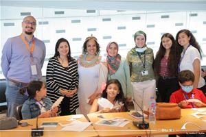  Dr Marwa El Sahn, Directrice du Centre d'Activités Francophones avec l’equipe du CAF