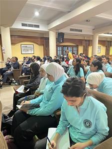 Les participants de la 2<sup>e</sup> journée à l’École Saint Vincent de Paul El Helmiah au Caire