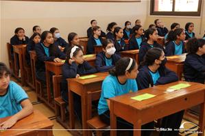 Les participants de l'atelier à l' Institution Sainte Jeanne-Antide