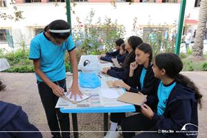 Les participants de l'atelier " Tonne moi le temps en image " à l'Institution Sainte Jeanne-Antide