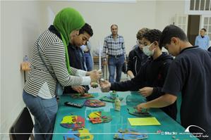 Les participants de l'atelier avec Sara Zoheir, l'animatrice de l'atelier au collège de Saint Marc  