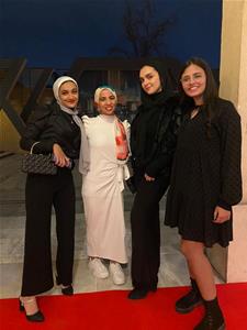 Les lauréates de l'atelier lors de la cérémonie de l'inauguration du festival