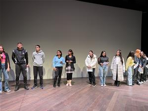  Les lauréates lors de la projection des films et le débat avec les autres lycéens