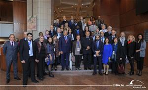 Photo de groupe avec les invités du colloque
