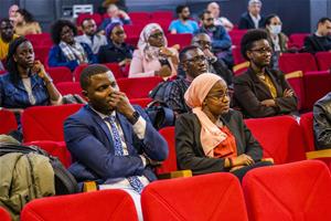  Projection du film « Africa Paradis » suivit d’un débat avec le réalisateur M. Sylvestre AMOUSSOU – Théâtre de l’Institut Français d’Alexandrie