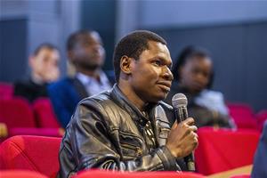  Projection du film « Africa Paradis » suivit d’un débat avec le réalisateur M. Sylvestre AMOUSSOU – Théâtre de l’Institut Français d’Alexandrie