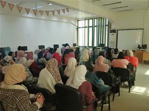 Le public du colloque à l'Ambassade de Savoir de l'Université de Mansoura