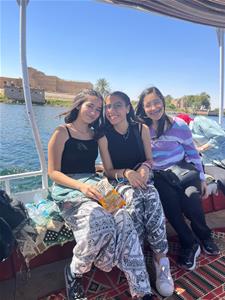 Lors de la visite d'Assouan