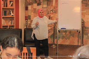 Chaimaa El Sabagh,l'animatrice de l'atelier de poésie