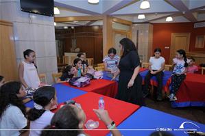  Les participants de l'atelier de théâtre « Le jeune comédien »