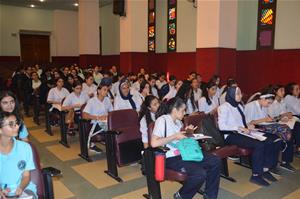  Les participants de la 5<sup>e</sup> journée à l'École Sainte Anne au Caire