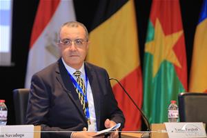 M. Yasser Farghally, Consultant d'affaires pharmaceutiques et Instructeur à l’Université Américaine du Caire