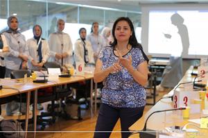 Jeu de conaissance par Dr.Marwa El Sahn aux étudiants de la 41e édition