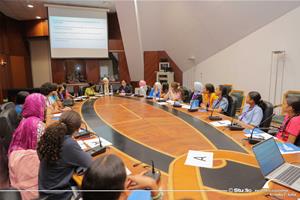 Les participants de la 1re séance de la Prise de parole en public Modèle des Nations Unies (MUN)