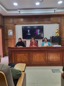 Huitième journée à la Bibliothèque Publique Misr à Louxor