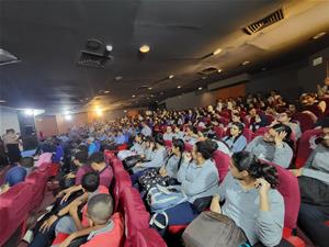  Huitième journée à la Bibliothèque Publique Misr à Louxor