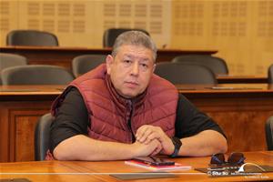 Atelier : « Apprendre le français au rythme des chansons », animé par : Alaa Adly, professeur de français au collège Saint-Marc