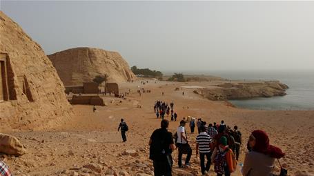 في معبد أبو سمبل - تصوير ابراهيم الفقي