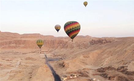 خلال رحلة المنطاد الهوائي - تصوير إسراء النجار