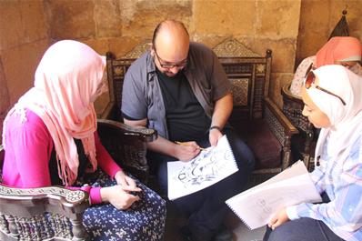 منتدى الشباب للإبداع السابع - "الفنون البصرية: ورشة الطباعة البارزة (الحفر والطباعة على اللينوليوم)"