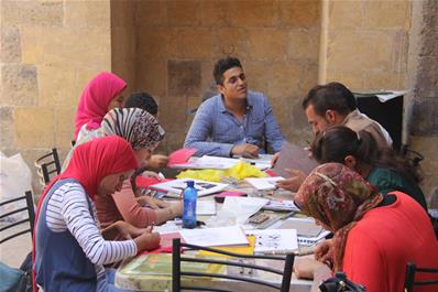 منتدى الشباب للإبداع السابع - "الفنون البصرية: ورشة الطباعة البارزة (الحفر والطباعة على اللينوليوم)"