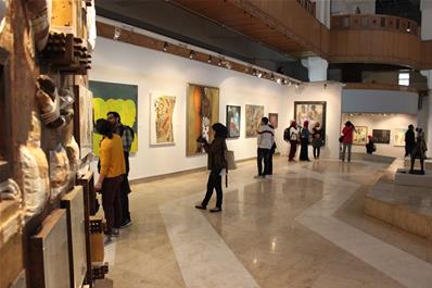 At the Museum of Modern Egyptian Art